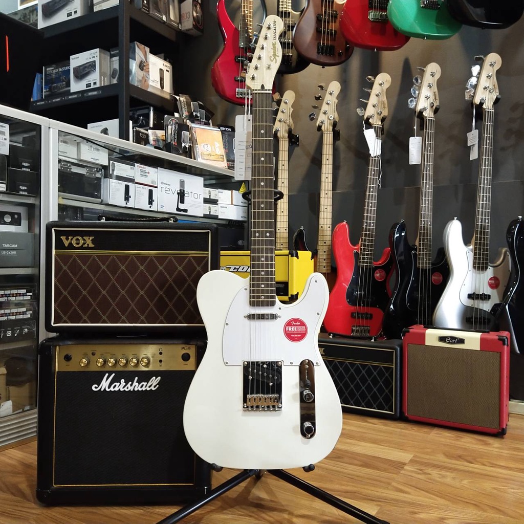 Jual Squier Affinity Series Telecaster Electric Guitar Laurel Fb Olympic White Shopee Indonesia 4076