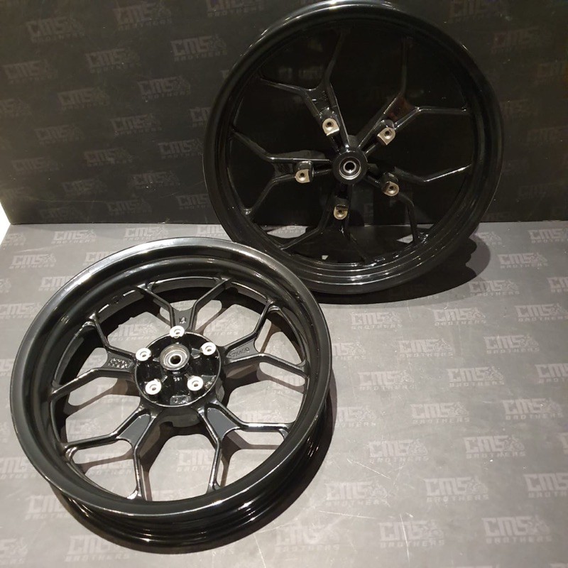 Jual Velg Racing V-Rossi Sprint Rattle Yamaha R15 Ring 17 Black Gloss ...