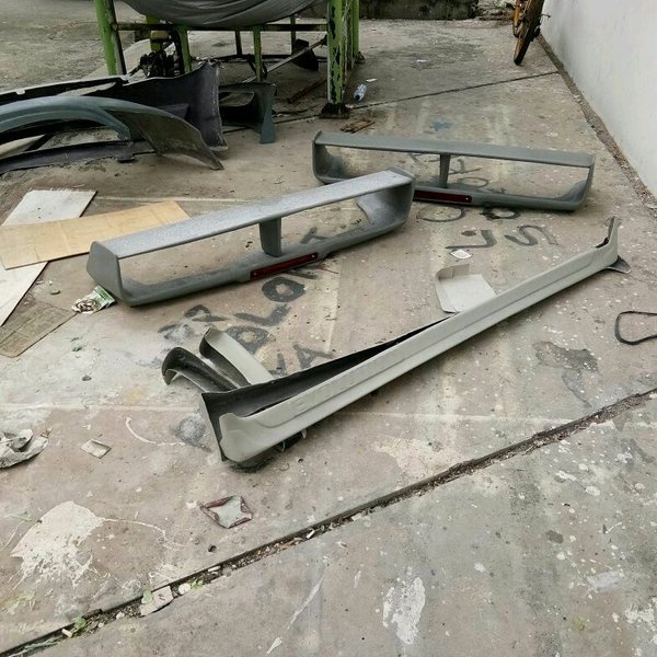 Jual Bodykit Evo Bodykit Mitshubishi Evo bodykit Mitsubishi Evo 3