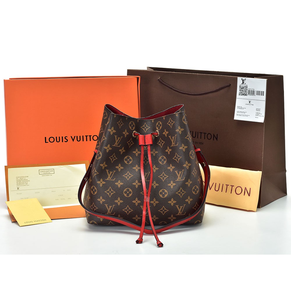 Tas Louis Vuitton Asli Tak Pernah Pakai Logo Warna Merah