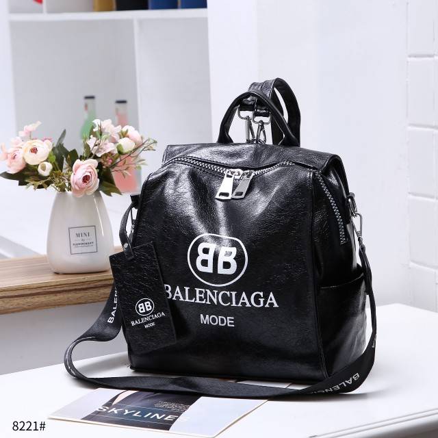 Balenciaga store mode backpack