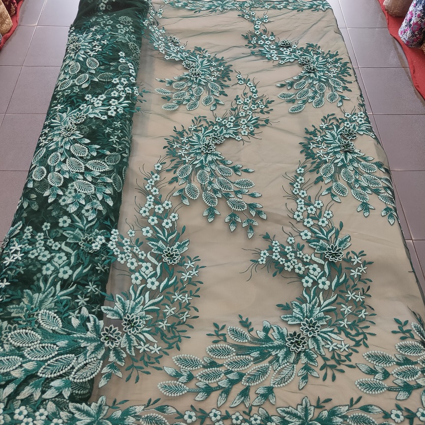 Jual KAIN TILE MOTIF KEMBANG TIMBUL 3D BORDIRAN TEBAL ADA PINGGIRAN ...