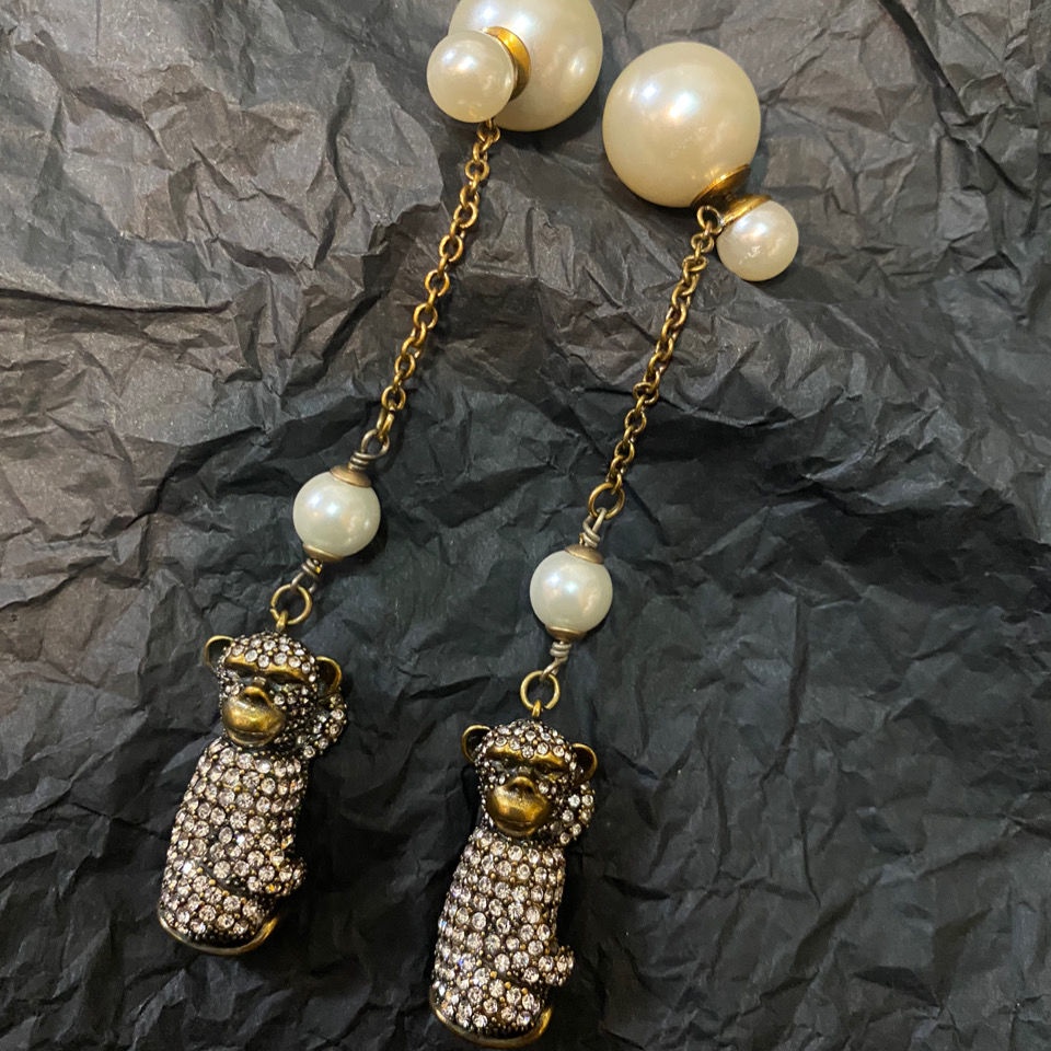 Dior monkey clearance earring