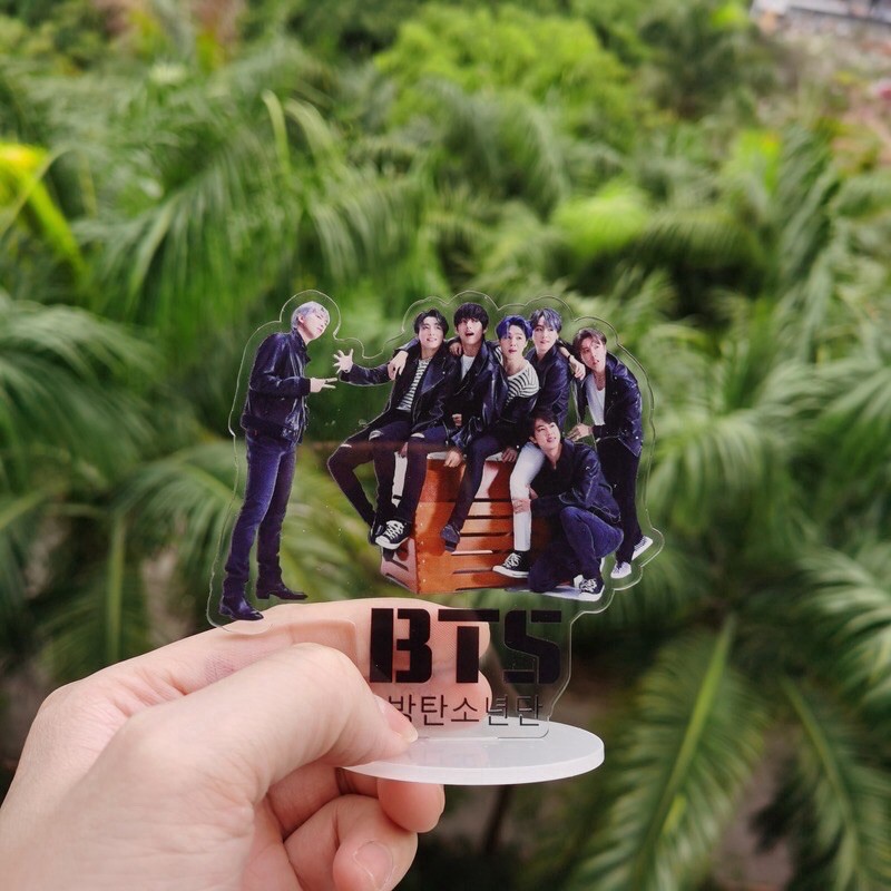 Jual KPOP BTS Mini Acrylic Standee Desk Clear Stand Table Decor Figures ...