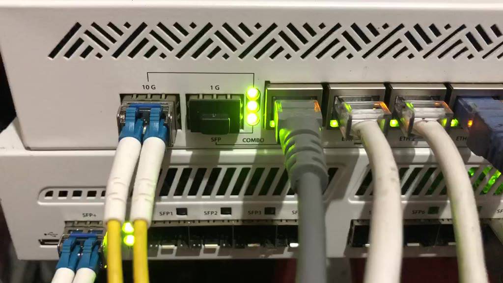Jual Mikrotik CCR1009-7G-1C-1S+ RouterBoard CCR1009 7G 1C 1S+ Support ...