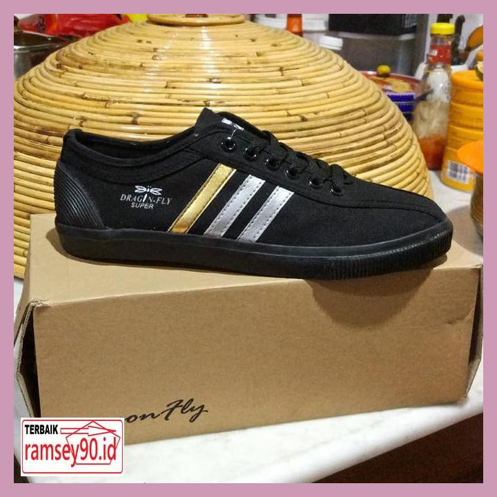 Jual Sepatu Sepatu Dragonfly Hitam /