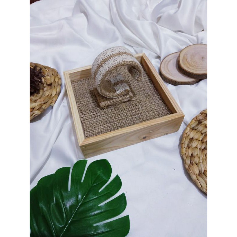 Jual DISPLAY GELANG RUSTIC DISPLAY GONI BAHAN RUSTIC, PERLENGKAPAN ...