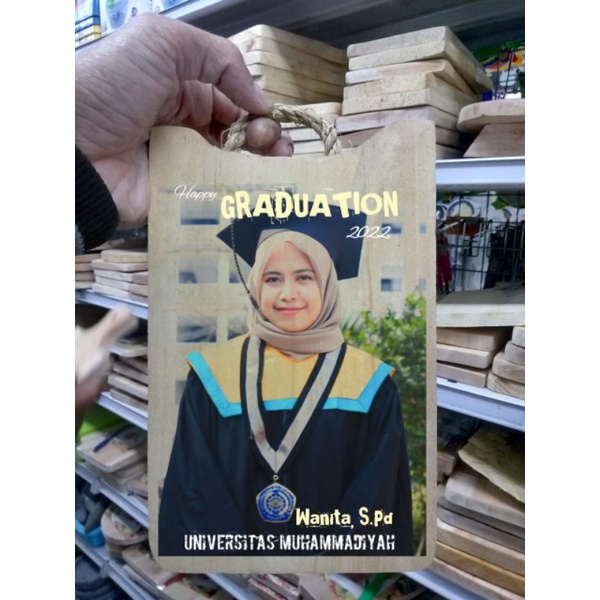 Jual KADO WISUDA MURAH [Hiasan dinding | lukisan kayu | transfer foto