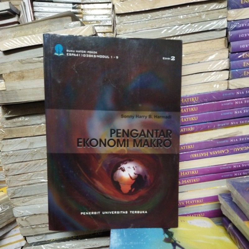 Jual Buku Materi Pokok Pengantar Ekonomi Makro UT. Buku Universitas ...