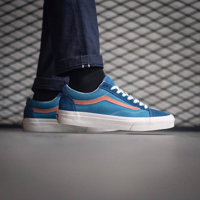 Sailor on sale blue vans