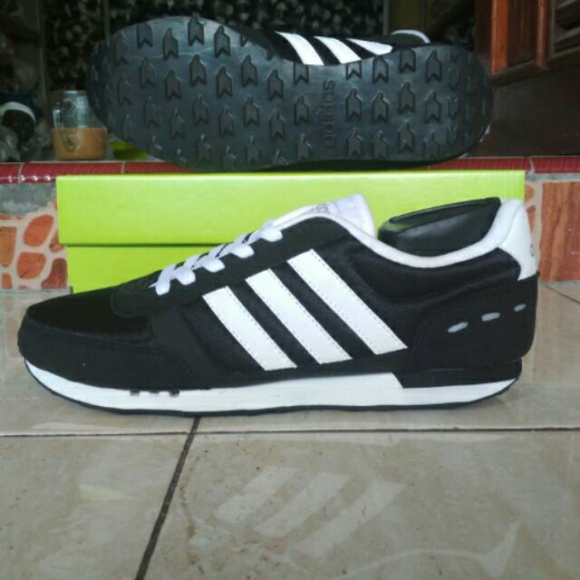 adidas neo city racer black white