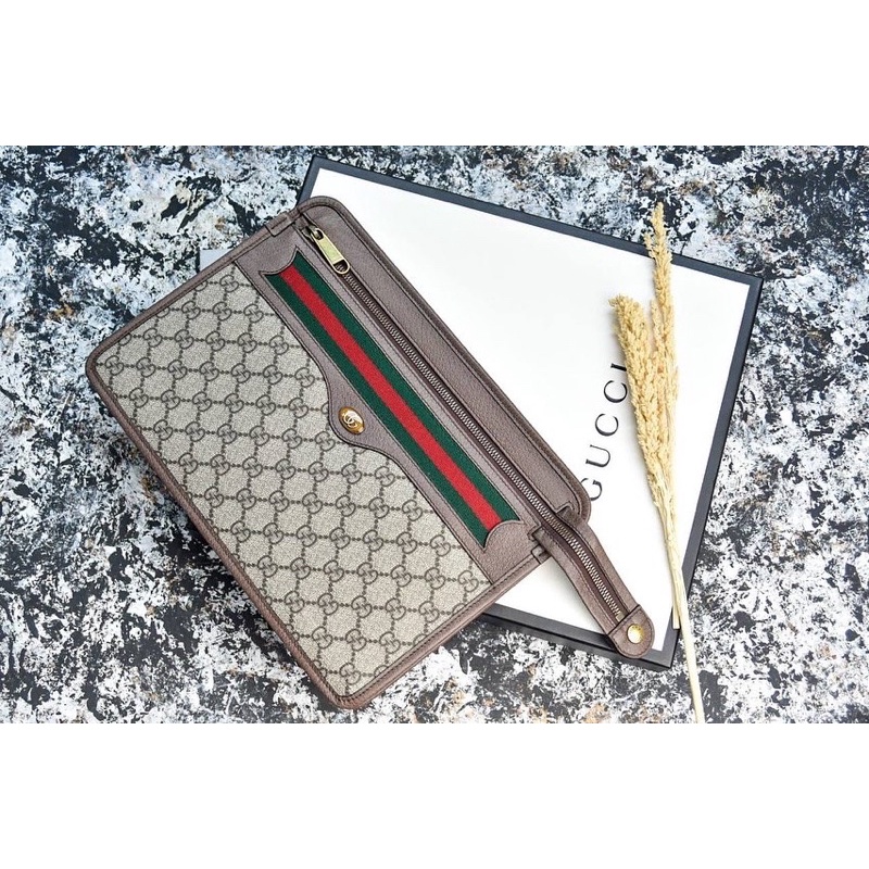 Gucci ophidia large gg supreme pouch clutch discount bag