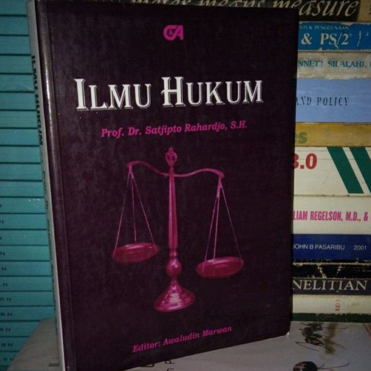 Jual Buku Ilmu Hukum Prof Dr Satjipto Rahardjo S H Shopee Indonesia