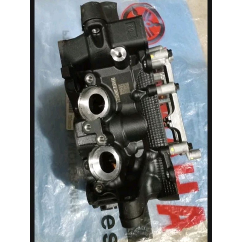 Jual cylinder head kop r25 mt25 original | Shopee Indonesia