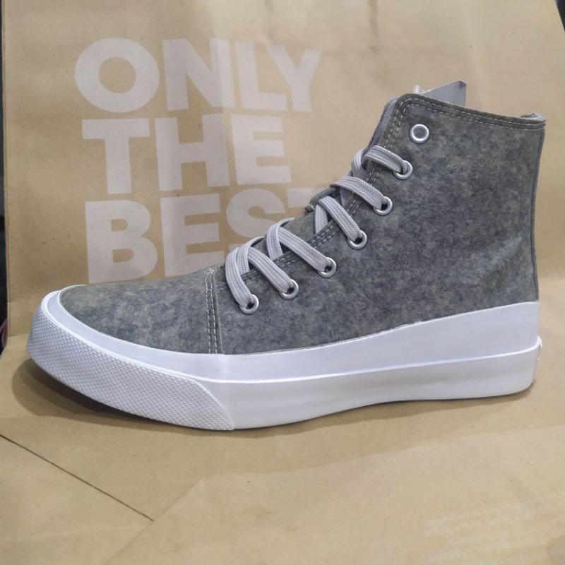 Converse all discount star quantum hi