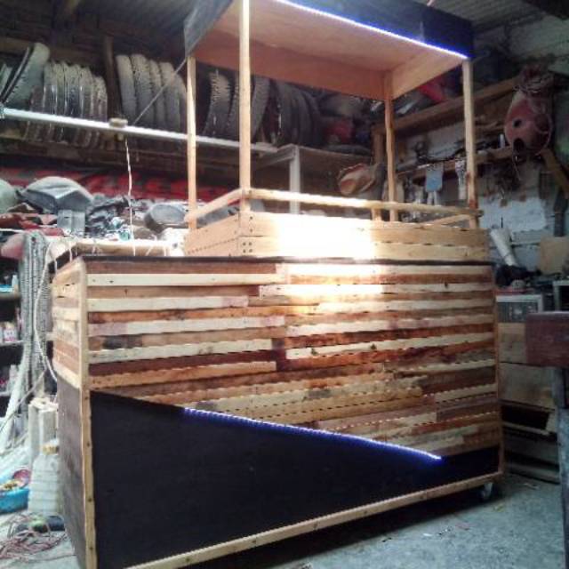 Jual meja booth kayu keren dan elegan ada lampu led nya | Shopee Indonesia