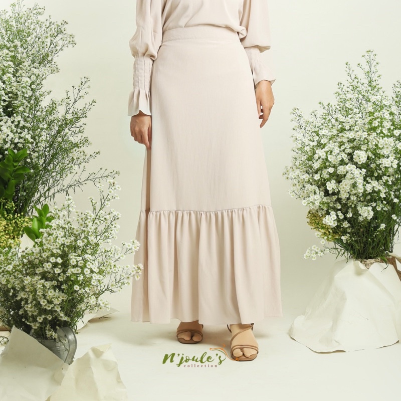 Jual Fay skirt By N’joule’s Collection | Rok simple | Rok unik | korean ...