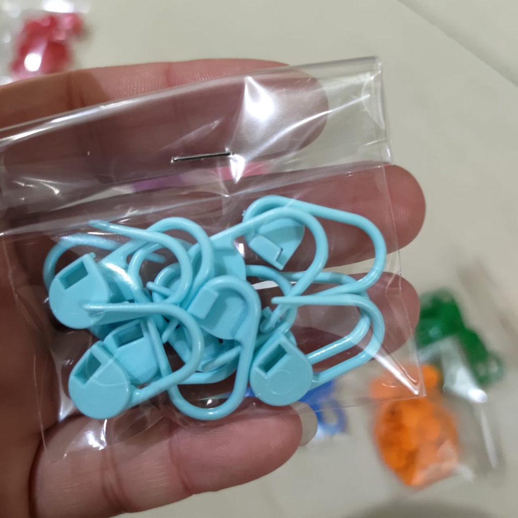 Jual Peniti Plastik Penanda Tusukan Rajutan Peniti Hijab Peniti Plastik ...