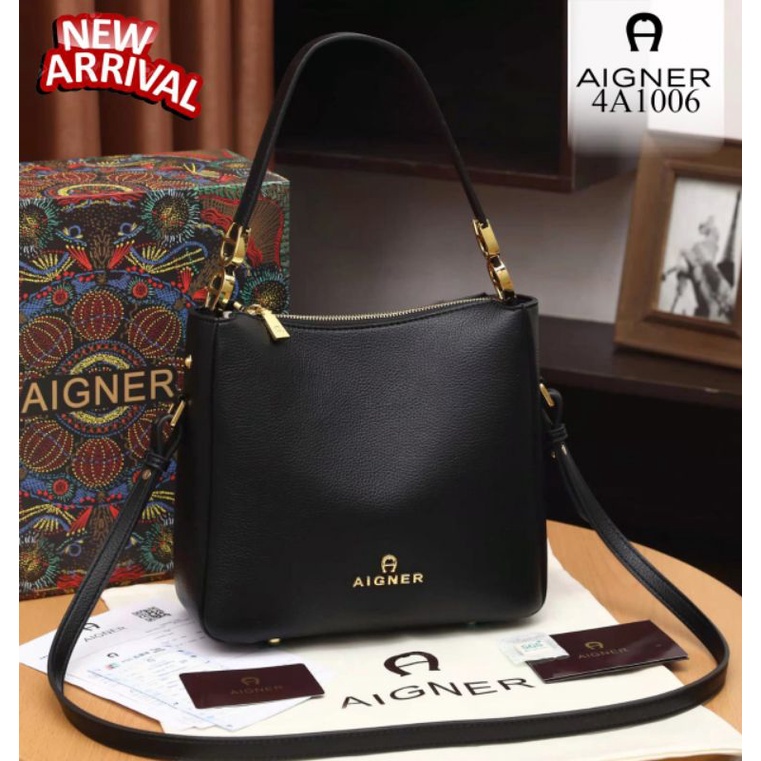 Aigner roma hot sale hobo bag