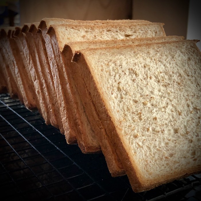 Jual VEGAN - Toast Bread Wholemeal - Roti Tawar Gandum - Sliced 10mm ...