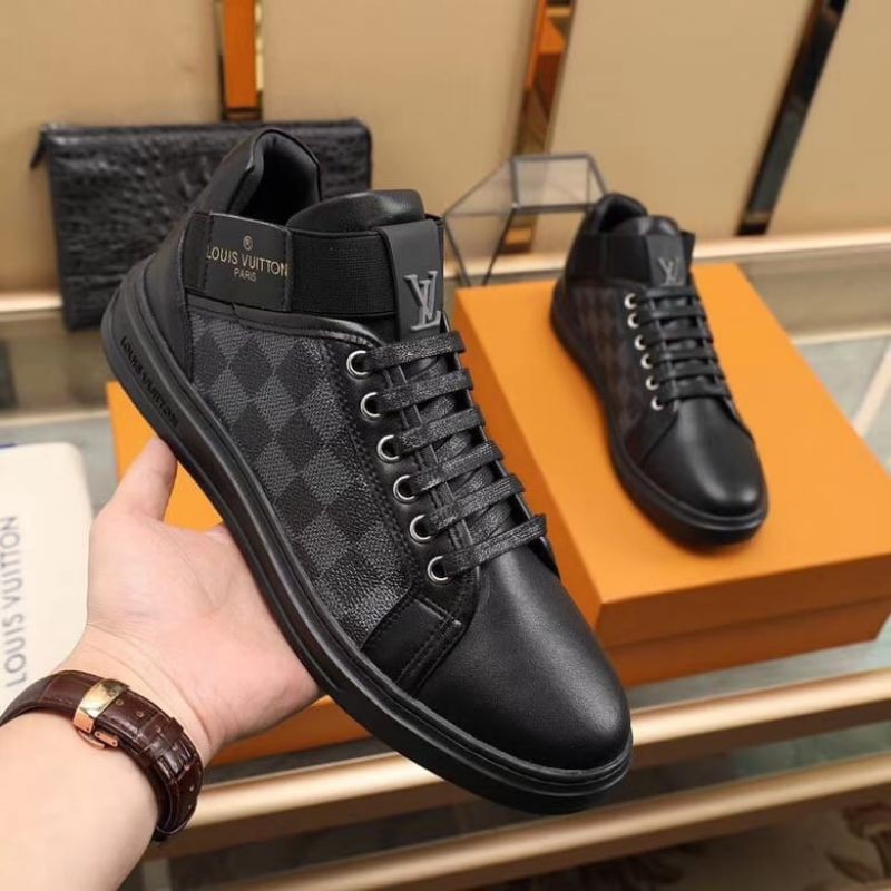 Sepatu Sneakers Louis Vuitton Original Model Terbaru