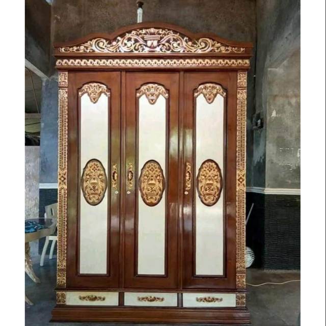 Jual ALMARI PINTU 3 / ALMARI UKIR FULL JATI | Shopee Indonesia