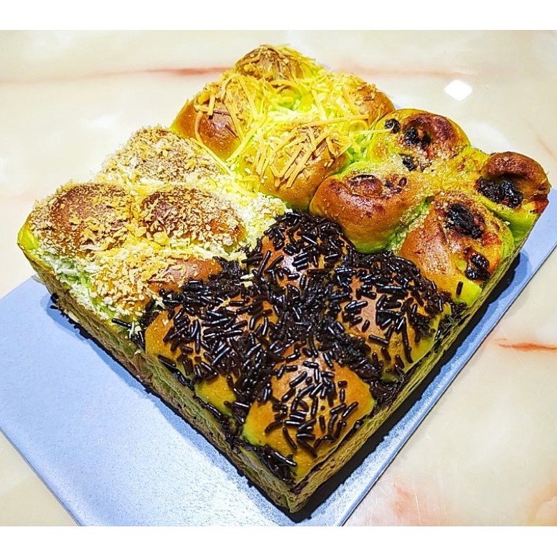 Jual Bread Roti sobek pandan 4 rasa coklat-keju-kelapa-kismis cinnamon ...