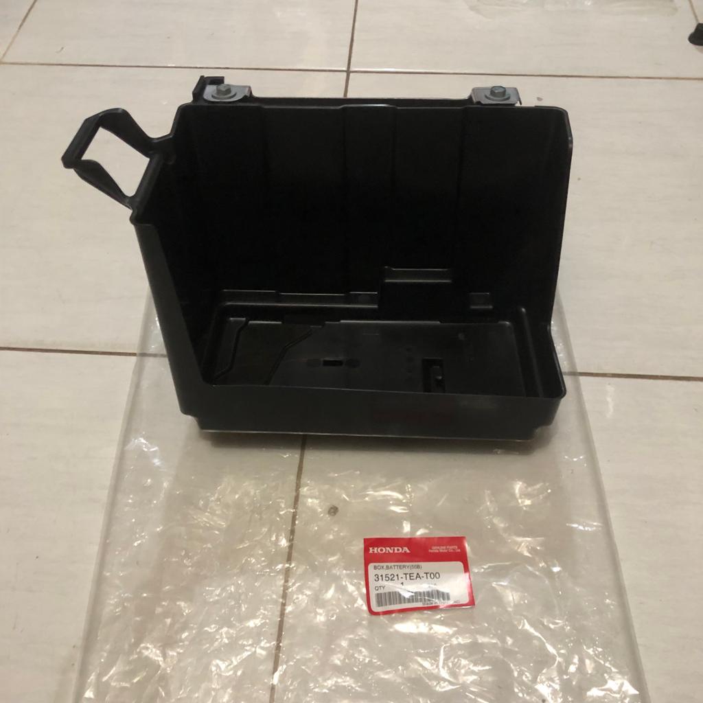 Jual BOX AKI TATAKAN AKI CIVIC TURBO 2016-2021 ORIGINAL | Shopee Indonesia