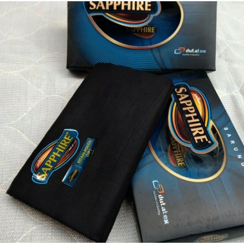 Jual SARUNG SAPPHIRE DOBBY HITAM POLOS | DOBBY PUTIH POLOS | Shopee ...