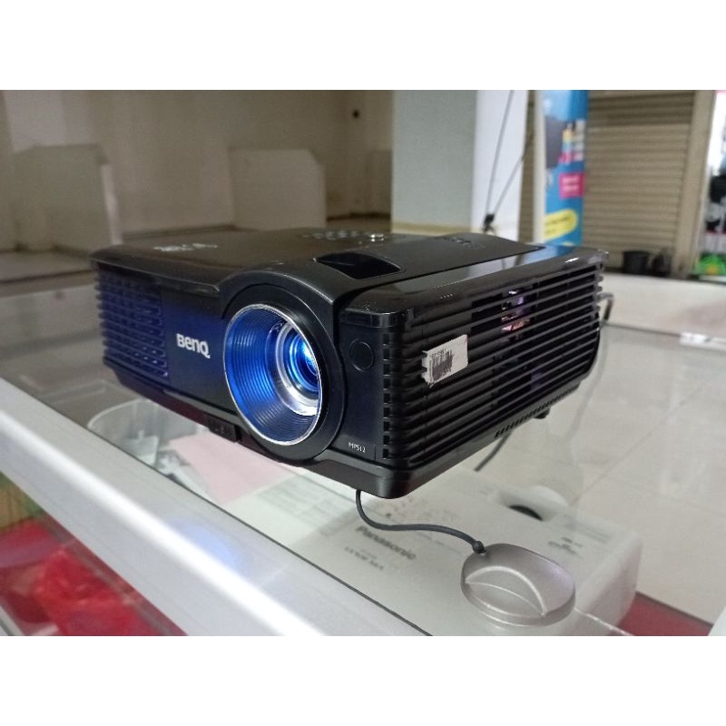 Jual proyektor BenQ mp515/mp515p/mp512 second/bekas bagus Jual proyektor BenQ mp515/mp515p/mp512 second/bekas bagus