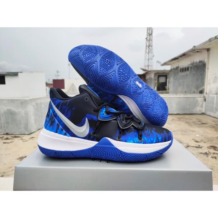 Kyrie 5 duke blue hot sale devils