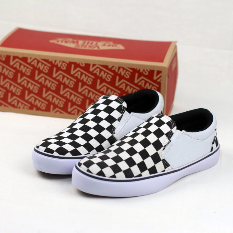 Sepatu Vans Off The Wall Checkerboard Slip On Catur PUTIH Autyentic Murah Keren 39 43 Star Old