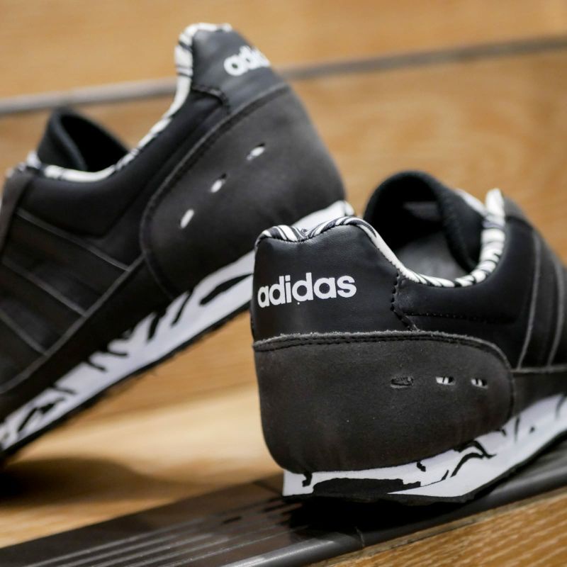 adidas neo city racer black