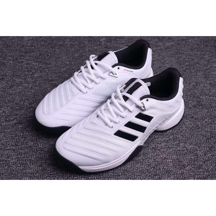 Foto sepatu adidas outlet 2018