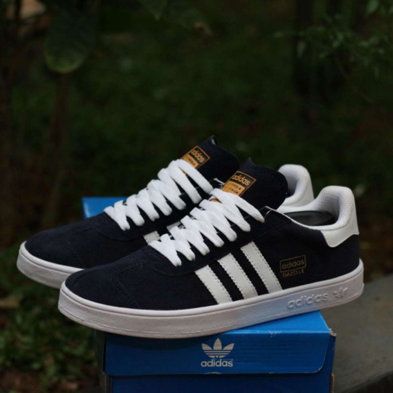 adidas gazelle silver green womens Adidas Gazelle Indoor Green Collegiate Green Cloud White Gum IG1596 – BM  STORE ORIGINAL FOOTWEAR main image 0