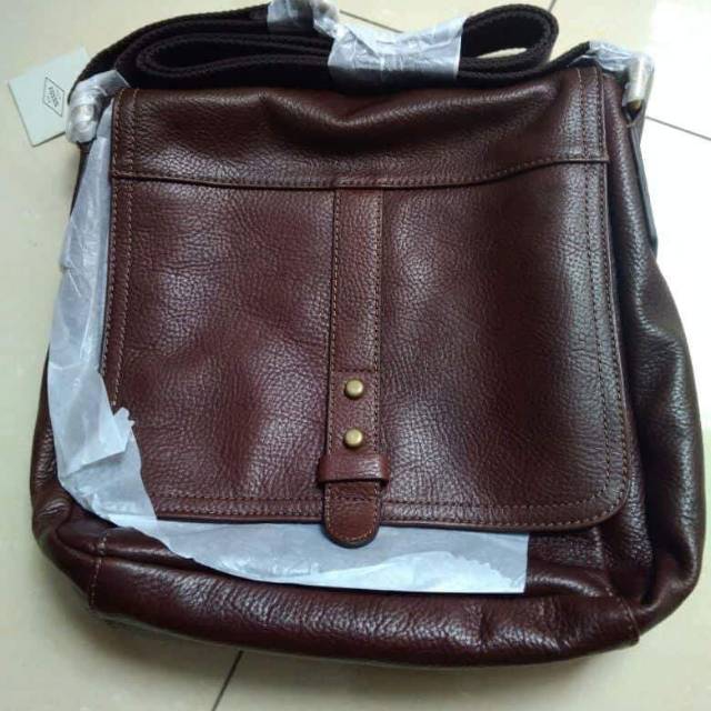 Fossil travis hot sale city bag