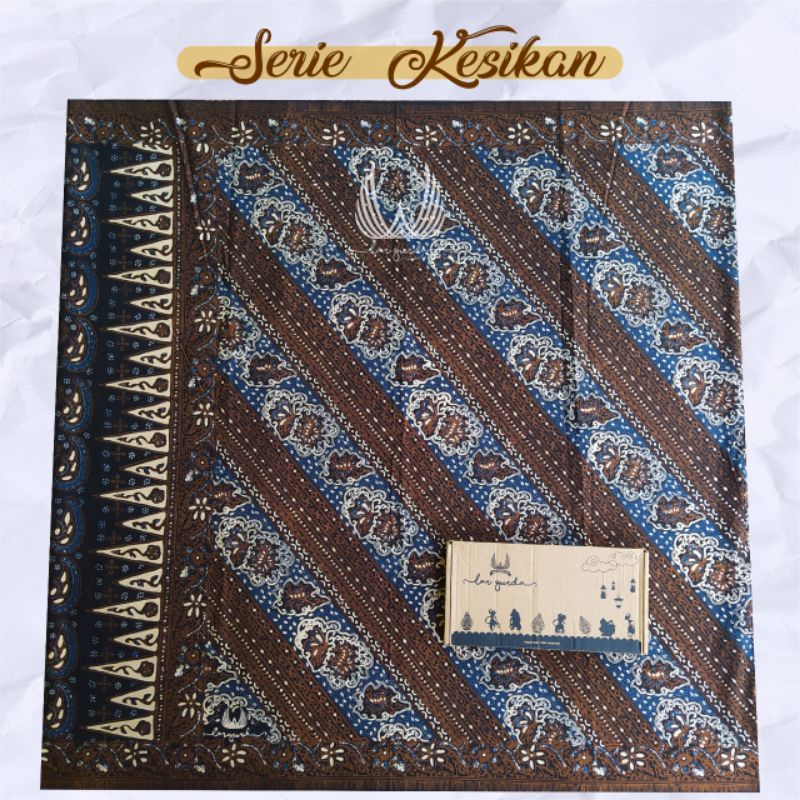 Jual Sarung Batik Largurda Serie Kesikan Motif Kembangan Biru Shopee Indonesia 2012