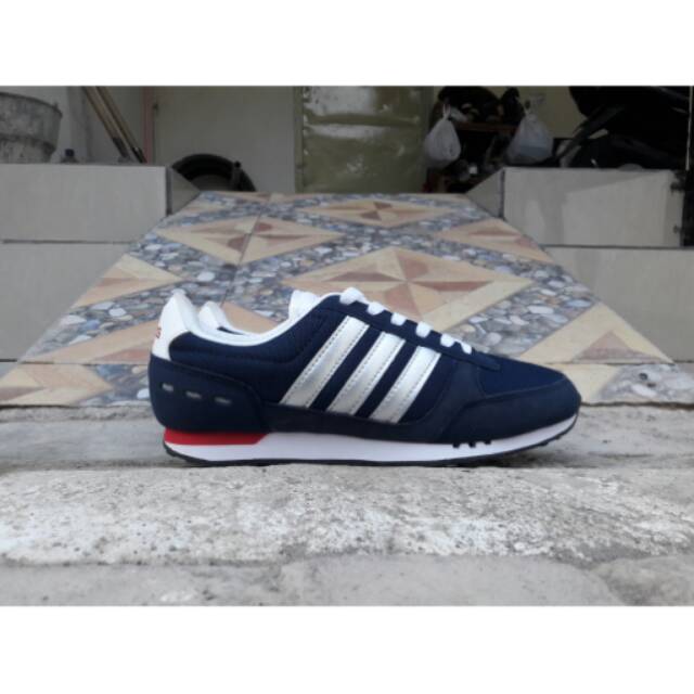 Sepatu Adidas Neo City Racer Navy 100 Original harga promo Surabaya