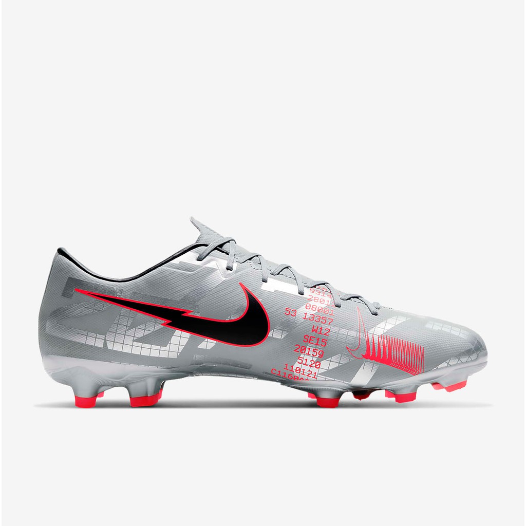 sepatu bola nike vapor 13 academy