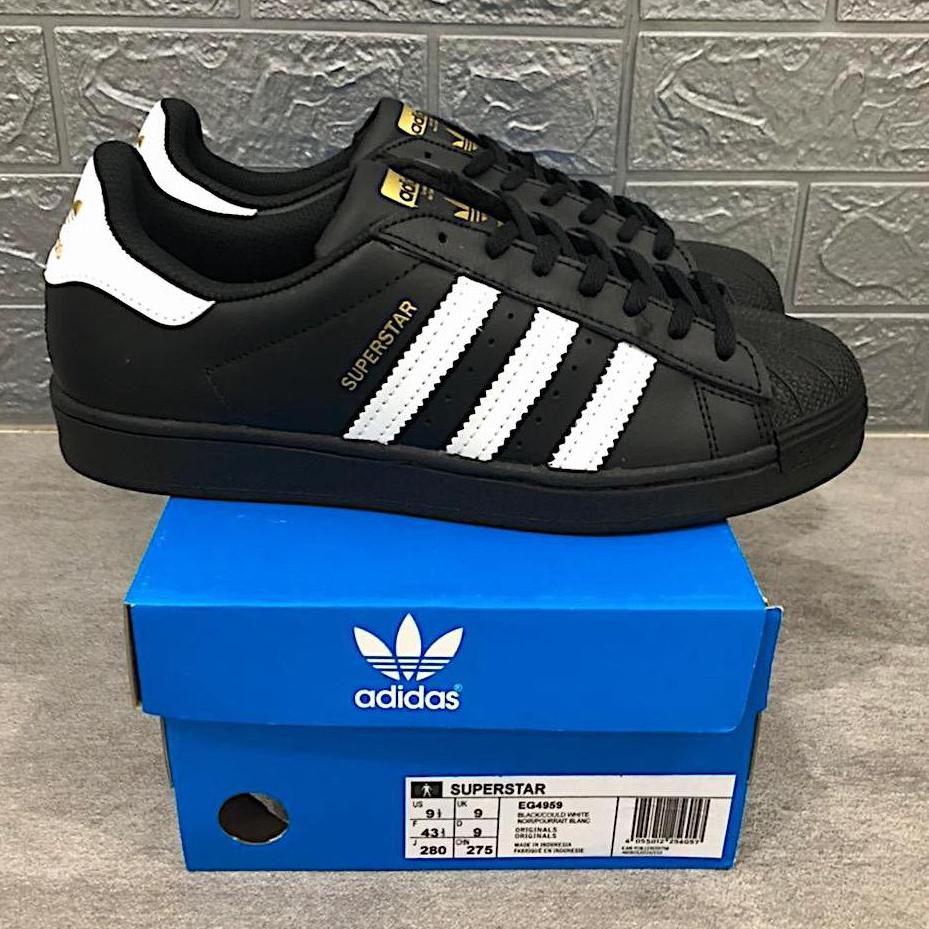 Sepatu adidas clearance superstar black white