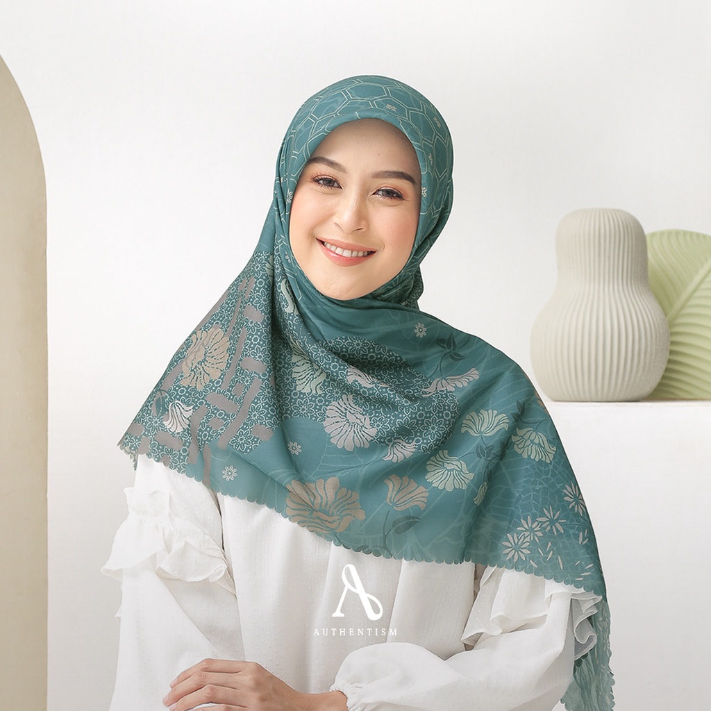 AUTHENTISM ID Queen Bee Series Kerudung Segi Empat Motif Voal Ultrafine Lasercut Premium