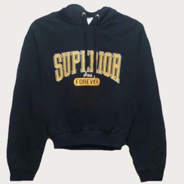 H&m store superior sweatshirt