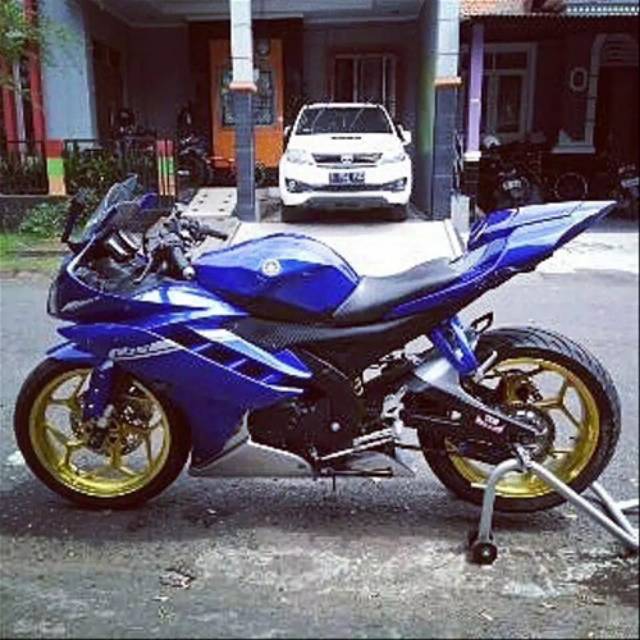 Jual Body R15 V2/ body R6 new/ body belakang R15 V2 | Shopee Indonesia