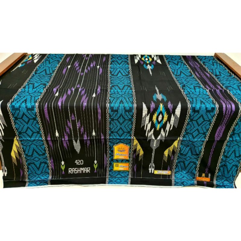 Jual Sarung Tenun Sutra Spunsilk Samarinda Rashmar 420 bukn bhs sgf mpm ...