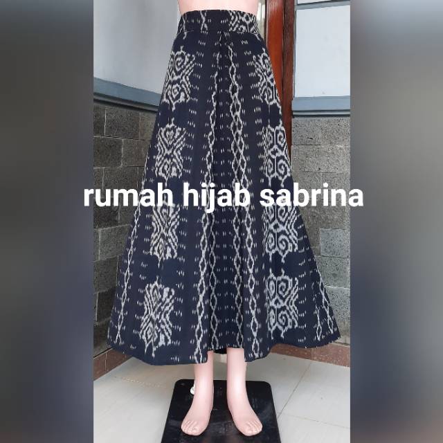 Jual SABRINA TENUN - AYANA SKIRT TENUN ROK PLOI | Shopee Indonesia