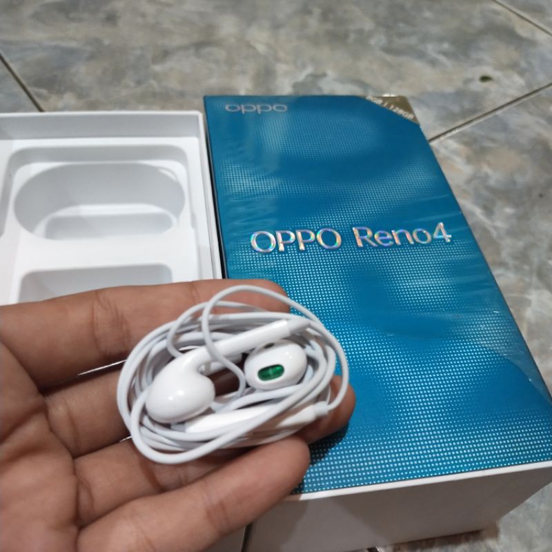 Oppo reno 4 online headphone