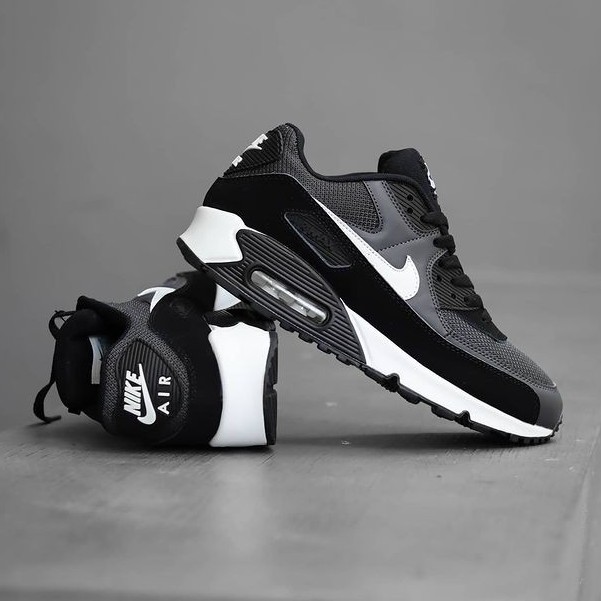 Adidas air 2025 max warna hitam