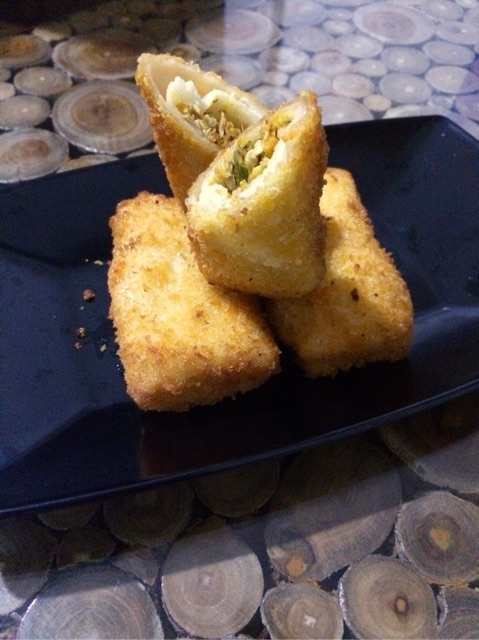 Jual Risoles Mercon / Risol Mercon / Risol Murah | Shopee Indonesia