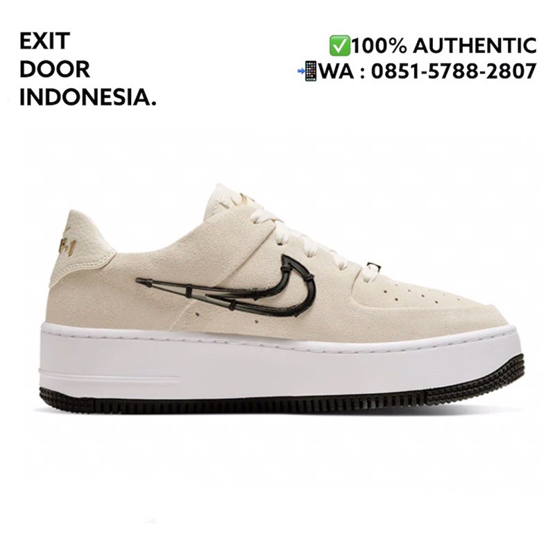 Jual Nike Air Force 1 Sage Low LX Light cream Black Metalic Gold White 100 Authentic Shopee Indonesia