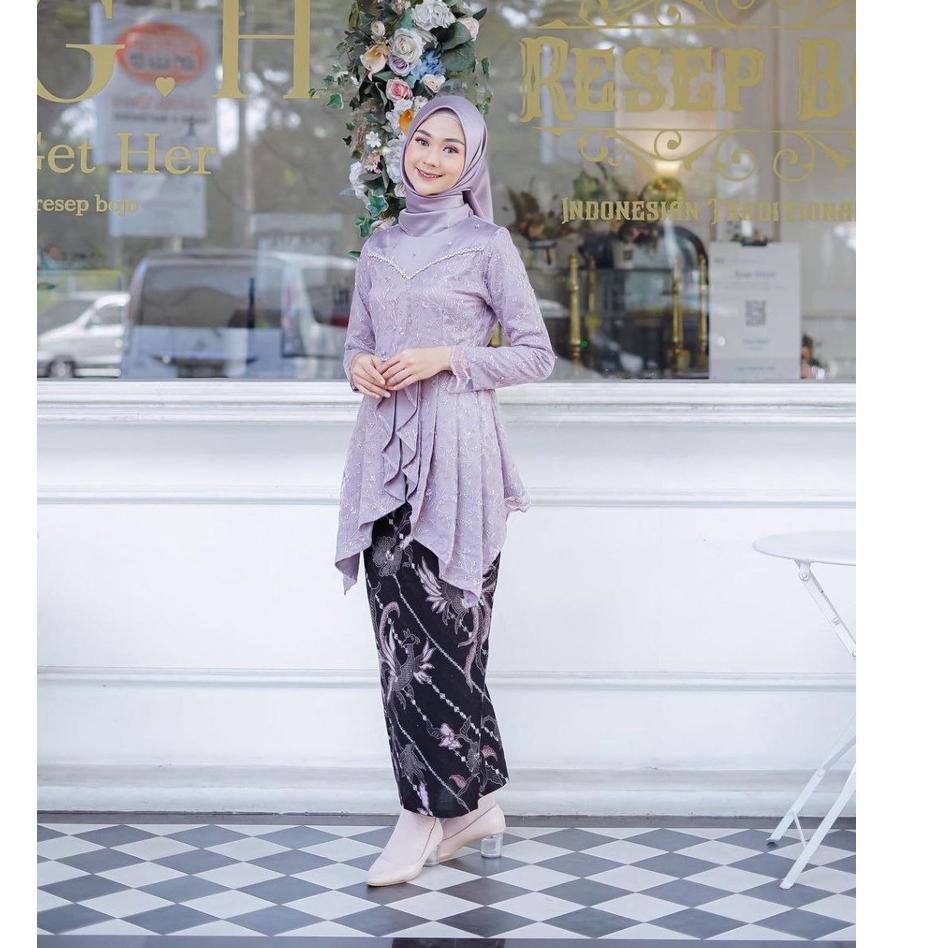Jual 263SGW Baju Couple Batik Kebaya Brokat Modern Batik Kebaya Lamaran Tunangan Baju Batik Wisuda Simple Bridesmaid Dress Dress Nikahan Outfit Modern Couple Kebaya Kebaya Modern Hijab Dress Brokat Ga...